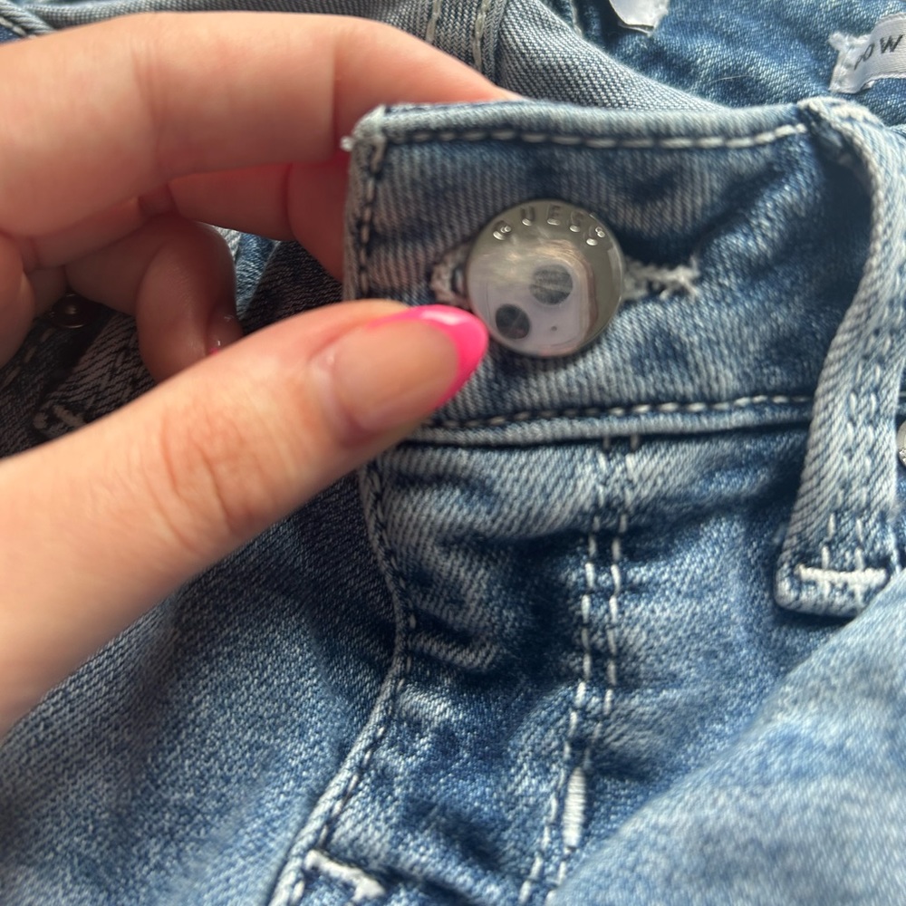 Guess Jeans